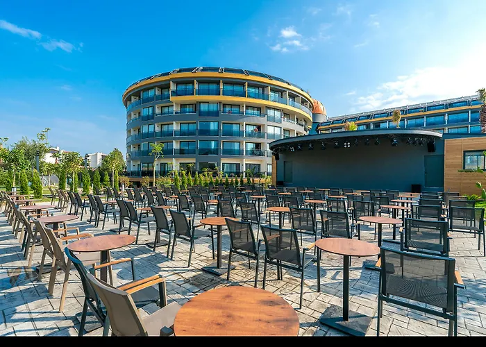 Arnor De Luxe & Hotell Side