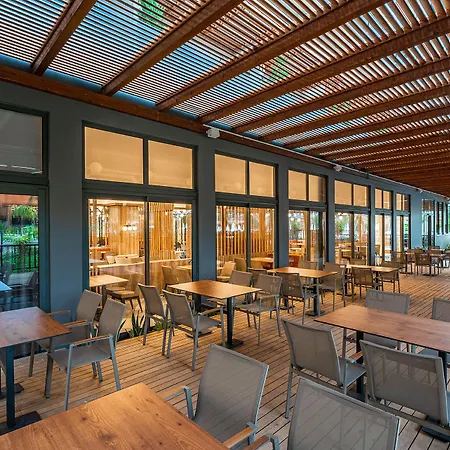 Arnor De Luxe & Hotel 5*