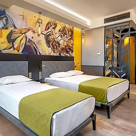 Hotel Arnor De Luxe & 5*