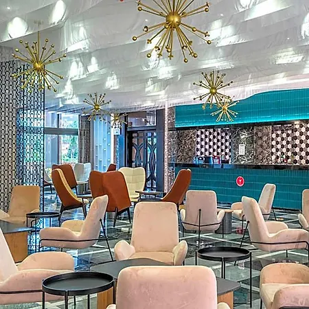 Arnor De Luxe Hotel&spa Side