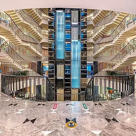 Hotel Arnor De Luxe & 5*